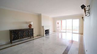 Piso en alquiler en Benahavís