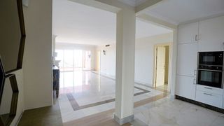 Piso en alquiler en Benahavís