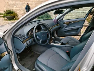 Mercedes-Benz Clase E 2004
