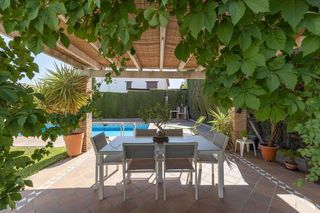 Chalet en venta en Gójar