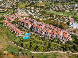 Piso en alquiler en Los Naranjos - Las Brisas en Marbella