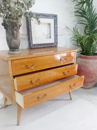 Cómoda auxiliar madera y metal