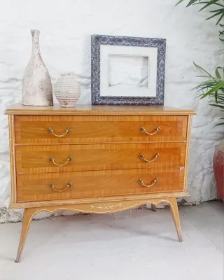 Cómoda auxiliar madera y metal