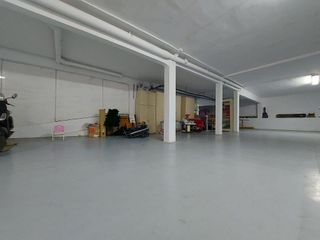 Local comercial en venta en Centre en Cornellà de Llobregat