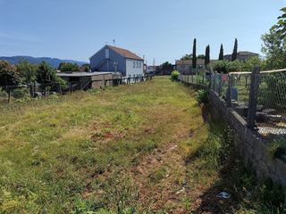 Solar en venta en Poio