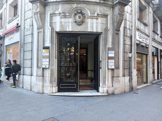 Local comercial en venta en Centro - Ayuntamiento en Santander