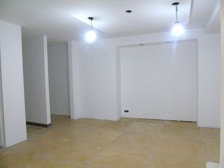 Local comercial en venta en Centro - Ayuntamiento en Santander