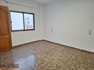Piso en alquiler en Oliva pueblo en Oliva