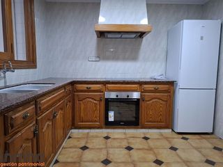 Piso en alquiler en Oliva pueblo en Oliva