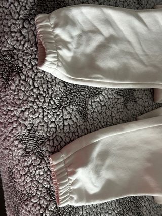 Conjunto McKenzie Blanco Roto beige Talla XS