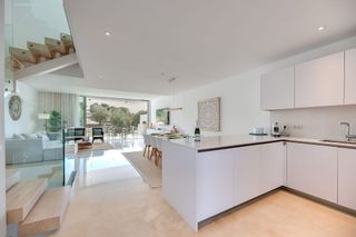 Casa adosada en alquiler en Río Real en Marbella