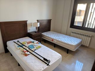 Piso en alquiler en Ciudad Jardín - Zoco en Córdoba