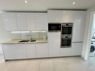 Casa en alquiler en Los Naranjos - Las Brisas en Marbella