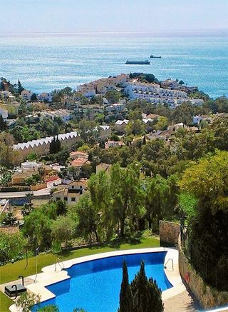 Piso en alquiler en Cerrado Calderón - El Morlaco en Málaga