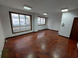 Oficina en alquiler en Areal – Zona Centro en Vigo