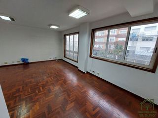 Oficina en alquiler en Areal – Zona Centro en Vigo