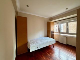 Piso en alquiler en Centro en Gijón