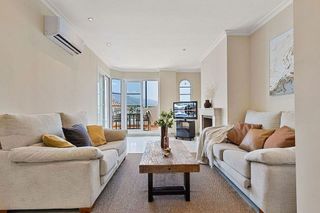 Piso en venta en Los Naranjos - Las Brisas en Marbella