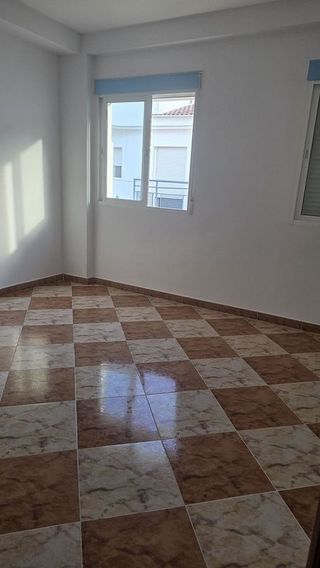 Piso en venta en Algarinejo