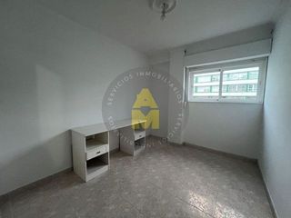 Piso en alquiler en Caranza en Ferrol