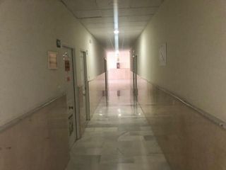 Oficina en venta en Centro en Tomares