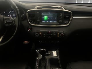 Kia Sorento 2.2 CRDi Emotion Auto 4x4