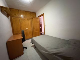 Piso en alquiler en Pajaritos - Plaza de Toros en Granada