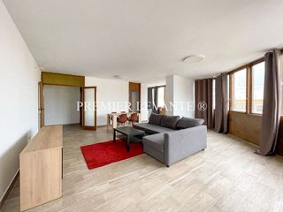 Piso en alquiler en Centro en Alicante