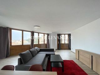 Piso en alquiler en Centro en Alicante