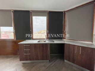 Piso en alquiler en Centro en Alicante