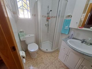 Chalet en venta en Albatera