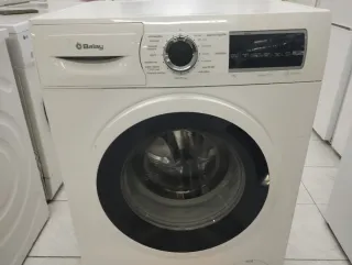 LAVADORA MARCA BALAY De 7 KG