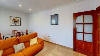 Piso en venta en Santa Rosa - Valdeolleros en Córdoba