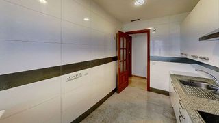 Piso en venta en Santa Rosa - Valdeolleros en Córdoba