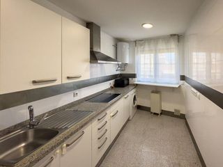 Piso en venta en Santa Rosa - Valdeolleros en Córdoba