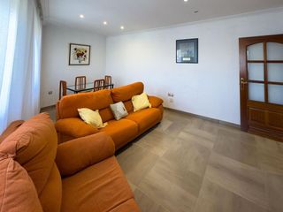 Piso en venta en Santa Rosa - Valdeolleros en Córdoba