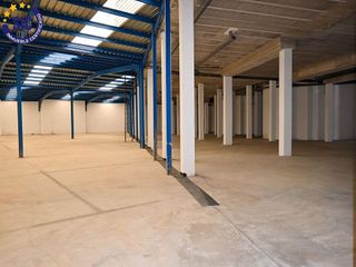 Nave industrial en venta en San Ramón y Monte de Piedad en Xirivella