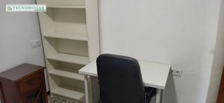 Piso en alquiler en El Plantinar - Felipe II - Tiro de Línea en Sevilla