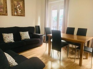 Piso en alquiler en Centro - Sagrario en Granada