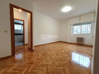 Piso en alquiler en Prosperidad en Madrid