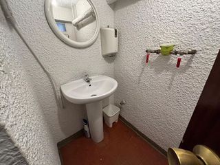 Local comercial en alquiler en Ruiseñores en Zaragoza