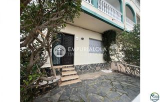 Piso en venta en Empuriabrava en Castelló d´Empúries