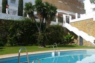 Casa en alquiler en Nueva Andalucía centro en Marbella