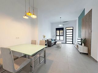 Piso en venta en Carolinas Bajas en Alicante