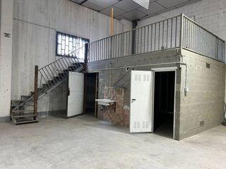 Nave industrial en venta en Can Parellada en Terrassa
