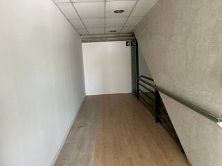 Nave industrial en venta en Can Parellada en Terrassa