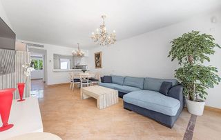 Piso en venta en Río Real en Marbella