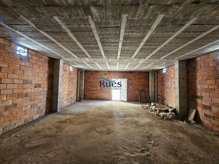 Local comercial en venta en Curva - Heliópolis en Benicasim/Benicàssim