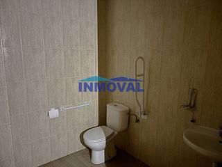 Local comercial en alquiler en Valdepeñas