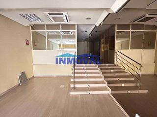 Local comercial en alquiler en Valdepeñas